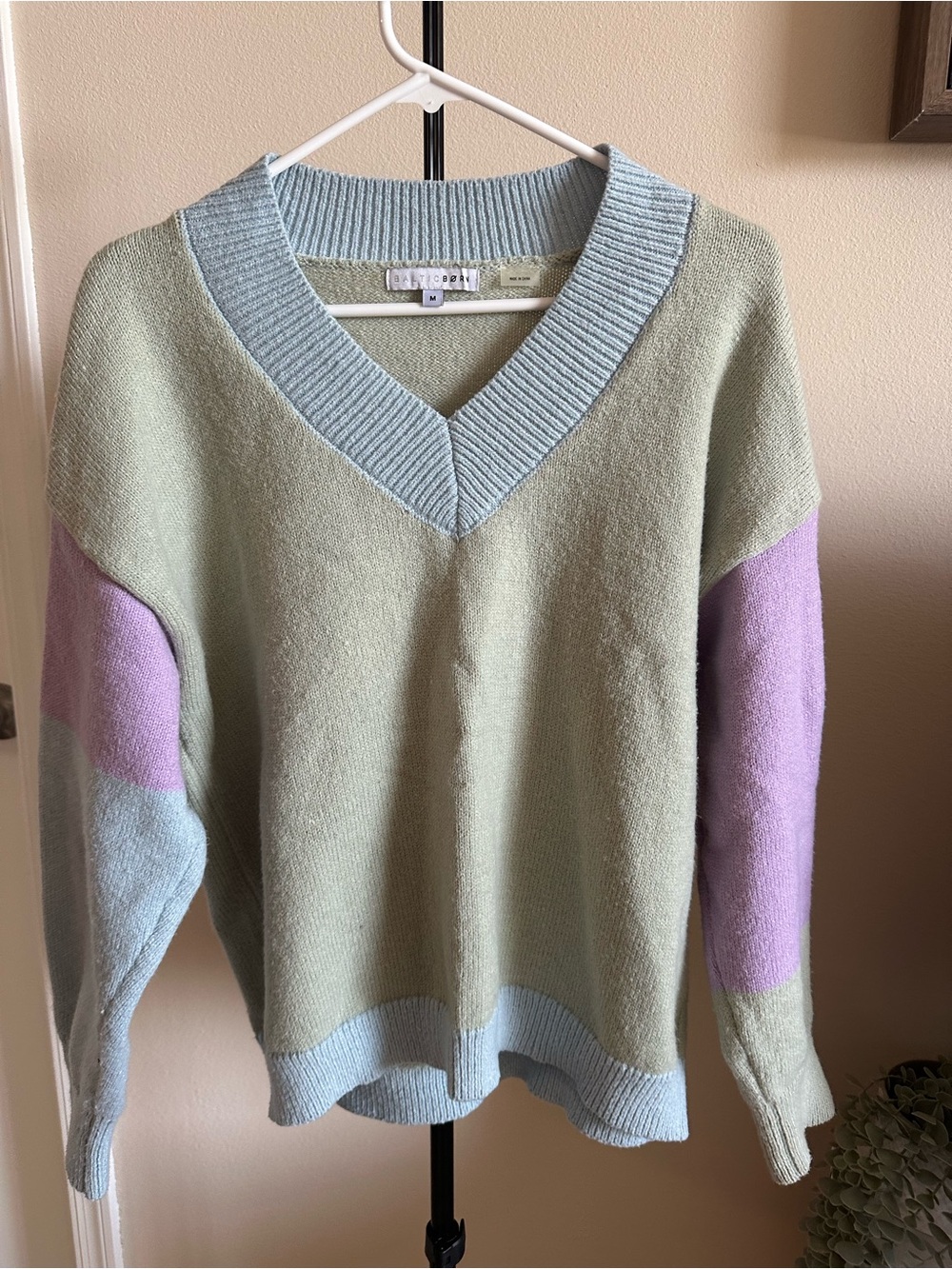 Baltic Born Pastel Colorblock V-Neck Sweater - Sage, Lilac & Sky Blue - Picture 4 of 7